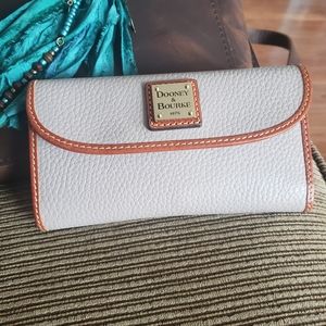 DOONEY AND BOURKE Continental Clutch